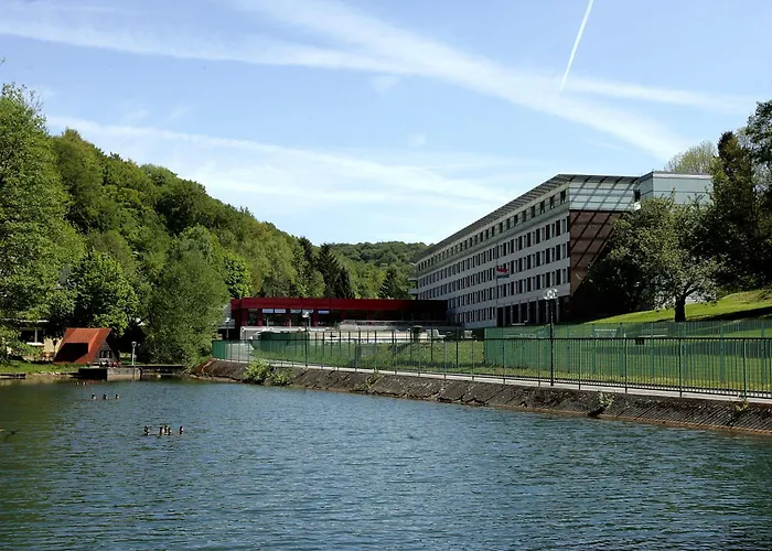 Resort: Parc Hotel Alvisse